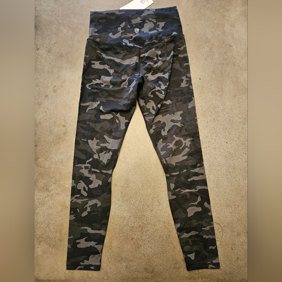 High Rise Leggings - Picture 3 of 4